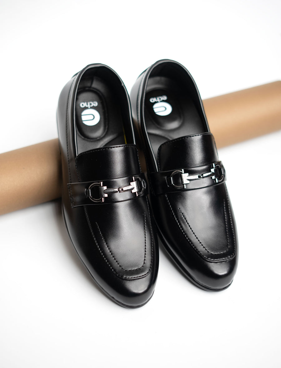 Black Circle Buckle Formal Shoes