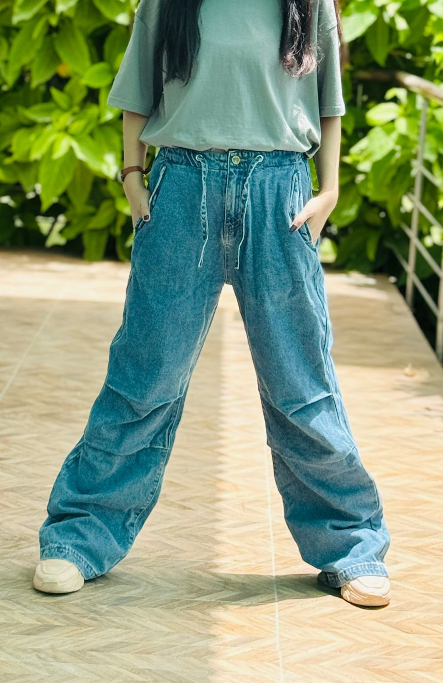 Inaara Mid Blue Relaxed Jeans Women