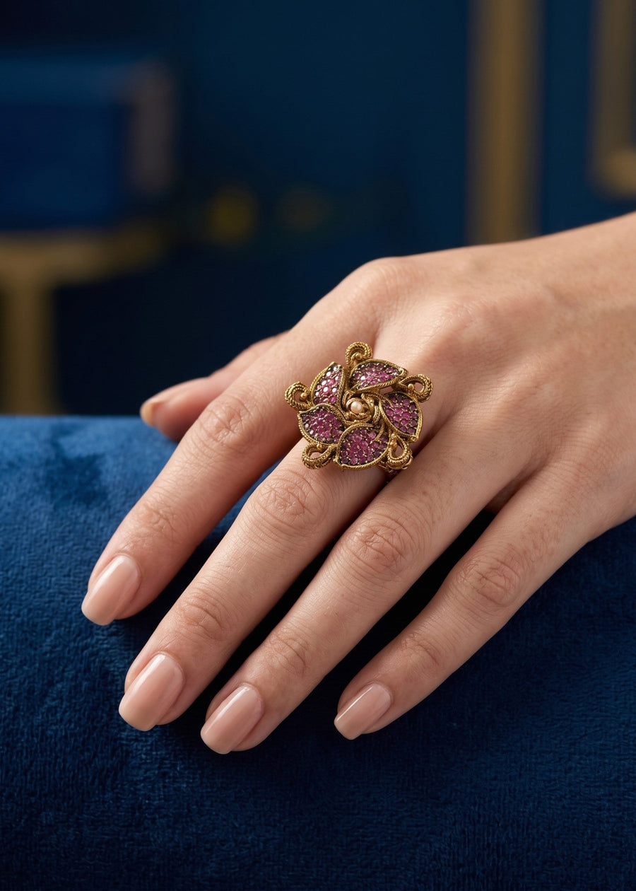 Neva Traditional Ring